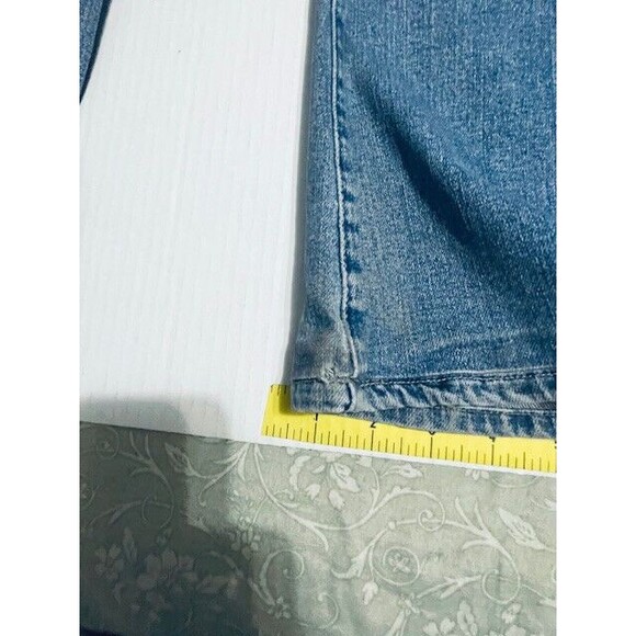 Frame Denim Le High Rise flare jeans size 30 Light Wash - Picture 11 of 16